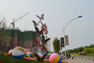 不锈钢群蝴蝶雕塑