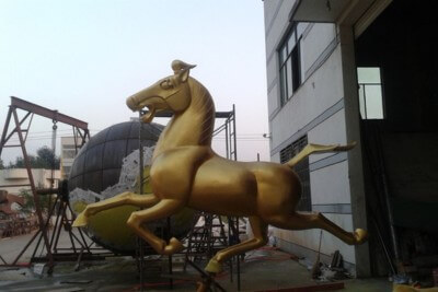 桐乡马踏飞燕雕塑出厂图