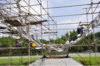 茶厂不锈钢镜面雕塑