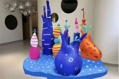 2米高的特色卡通雕塑